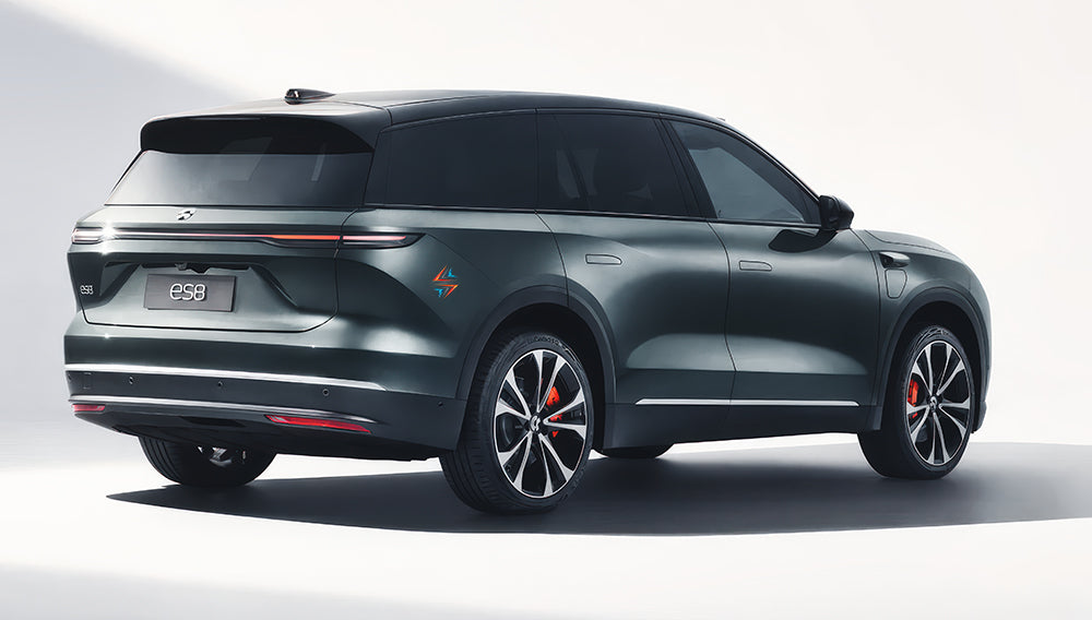 NIO ES8