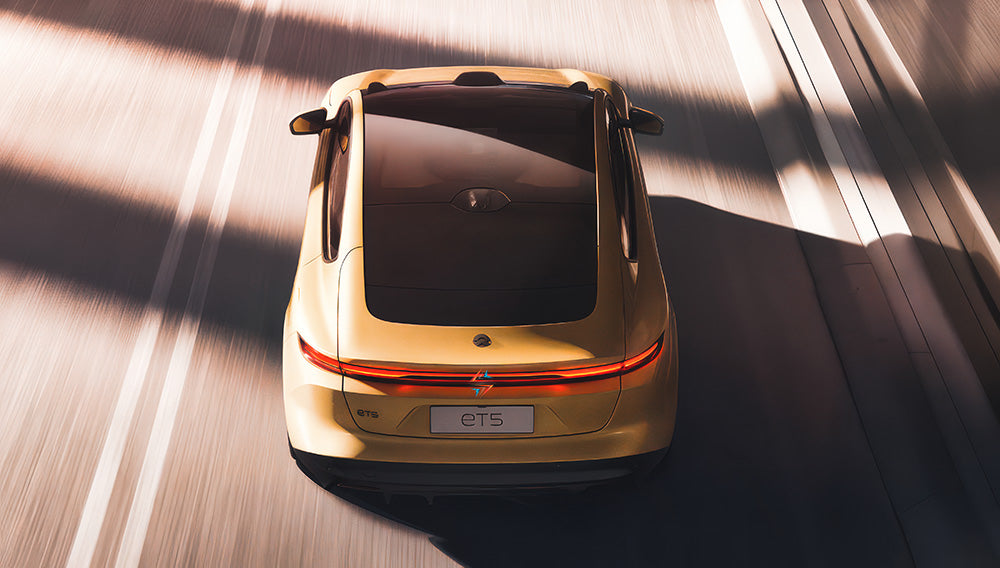 NIO ET5